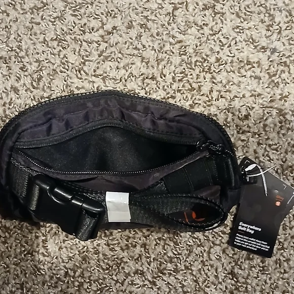 ‼️SOLD OUT‼️ - Picture 5 of 6